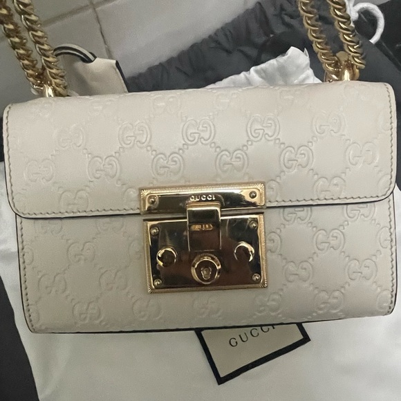 ❌SOLD!❌ Small Gucci Guccissima Padlock Bag - Picture 6 of 16